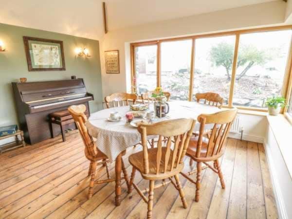 Bryn Y Bwyd Farm House بارموث المظهر الخارجي الصورة